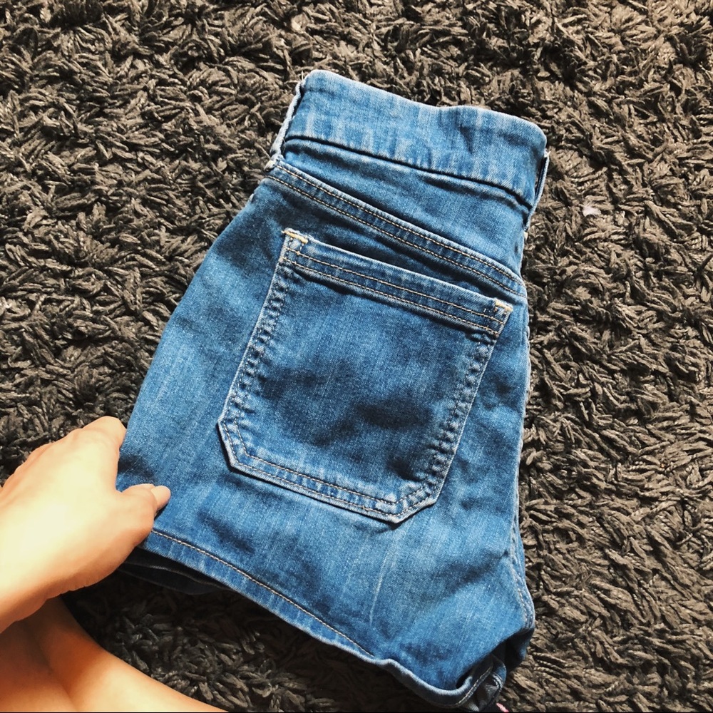 Mini shorts